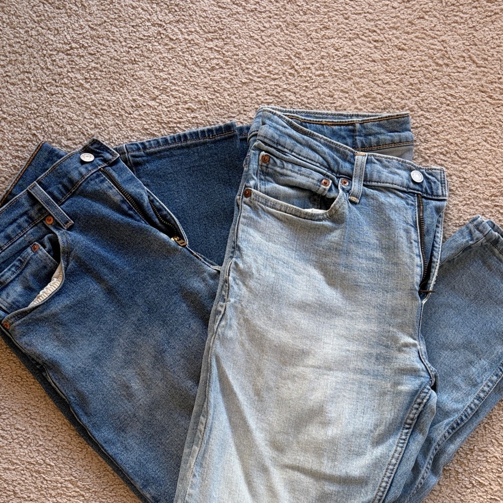 Levi’s men’s jeans BUNDLE (2) — light wash and medium wash